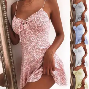 Tatlı fransız tarzı Ruffles Mini elbise kadınlar yaz kravat ön çiçek elbise seksi Backeless Boho spagetti kayışı Beachwear elbiseler