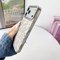 Étui de téléphone populaire en cuir PU souple à imprimé léopard électroplaqué brillant pour iPhone 18 Pro Max 17 Pro 16 15