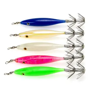 Neuankömmling 5 teile/beutel Luminous Squid Artificial Hook Lures 5 Farben Hartplastik Shrimp Baits