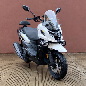 Nouveau style 2026 R TANK Pro 200cc Scooter sportif à essence, moteur refroidi par air, système EFI, vitesse maximale 95 km/h, frein à disque, cyclomoteur à essence pour la route - Product Image 3