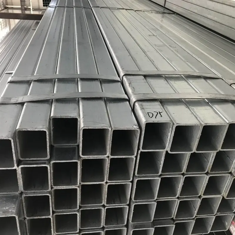 En kaliteli galvanizli kare düşük fiyat dikdörtgen boru kare boru çelik karbon çelik boru