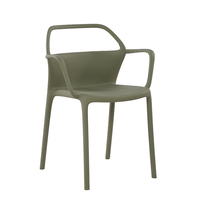 Nouveau design de chaise en plastique Pp avec accoudoirs évidé chaise de jardin extérieur moderne scandinave