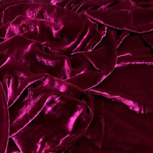 Nouvelle Arrivée Faible MOQ Tissu Velours de Soie 20% Soie 80% Viscose Brossé Couleur Unie Velours de Soie de Mûrier - Product Image 4