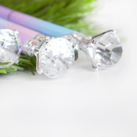 Bolígrafos de lujo con logotipo personalizado, corona de cristal, gran diamante, promoción, bolígrafo de plástico, 0,7mm, ancho de escritura azul