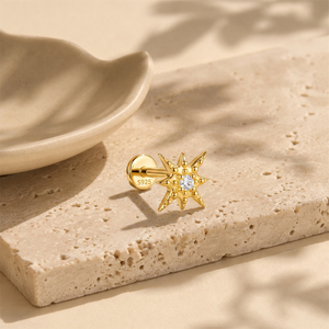 Elegante Pendiente de Plata S925 con Diseño de Corona Marquise y Tiara Delicada para Hélice y Tragus - Product Image 4
