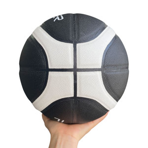 Logo personnalisé Ballon de <span class=keywords><strong>basket</strong></span>-ball antidérapant ferme longue durée de vie Ballon d'entraînement anti-poussière en microfibre PU durable - Product Image 2
