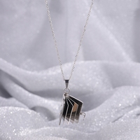 Porte-clés personnalisé en forme de livre en acier inoxydable, avec message texte personnalisé, lettre d'amour, ouverture et fermeture, pour collier