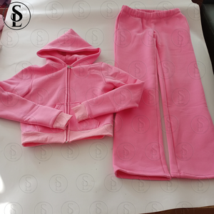 Set Personalizzato da <span class=keywords><strong>Donna</strong></span> con Minigonna e Pantaloncini <span class=keywords><strong>Sexy</strong></span> con Tasche, Felpa Corta con Cappuccio e Gonna Effetto Lavaggio Acido, <span class=keywords><strong>Abbigliamento</strong></span> Femminile Set 2 Pezzi - Product Image 4