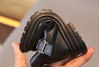 Bottes courtes d'hiver en peluche pour enfants, style britannique, pour garçons et filles, avec semelle souple, doublure chaude en coton, tige en PU et semelle extérieure en caoutchouc