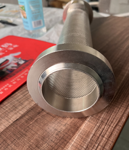 Séparateur d'huile de cylindre de filtre de bougie de maille métallique perforée d'acier inoxydable à hautes températures pour des fournitures de filtre de filament - Product Image 2