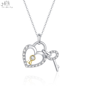 Elégant 18K Or Blanc Massif Naturel Diamant Coeur Serrure Clé Pendentif Collier Nouvelle Arrivée Bijoux pour Filles - Product Image 1