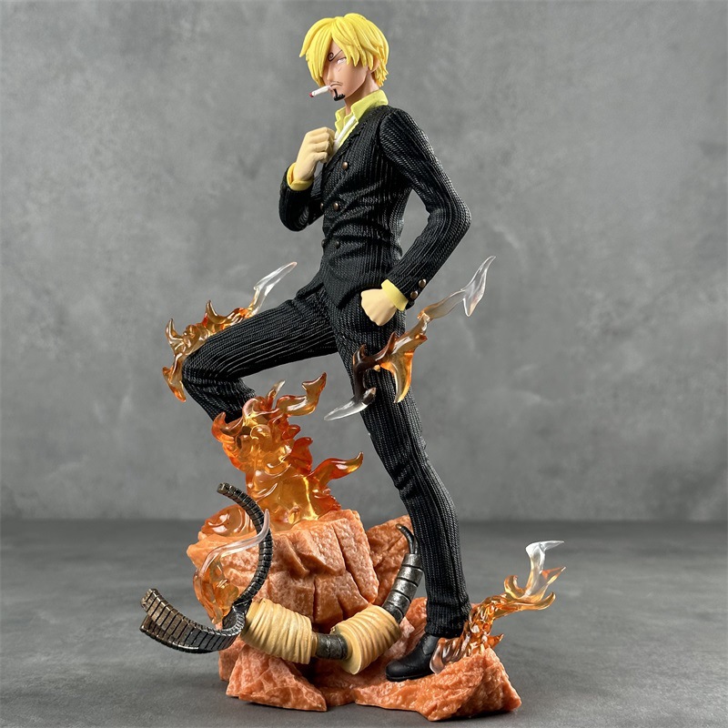 3色ワンピースアニメフィギュアGkLxサンジゾロルフィ立ち姿勢像