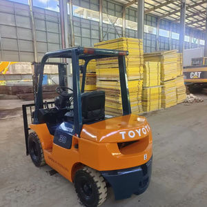 Venta directa para Toyota Carretilla elevadora diésel de 3 toneladas Carretilla elevadora de contenedores para combustión interna de comercio exterior - Product Image 1