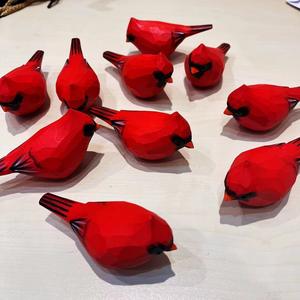 Ornements d'oiseaux en bois de tilleul gravés à la main, bois massif sculpté à la main, oiseaux peints, cadeau de Noël, décoration de la maison - Product Image 3