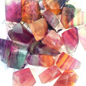 Petit quantité minimale de commande accepté Best-seller Inspirational Rife Candy Fluorite <span class=keywords><strong>Forme</strong></span> libre pour la décoration de la maison pour le <span class=keywords><strong>Feng</strong></span> <span class=keywords><strong>Shui</strong></span> - Product Image 4