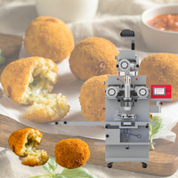 Machine automatique pour la fabrication de petites coxinha, machine à enrober et à remplir les boulettes de poulet et de fromage, machine à kibbeh, kubba et biscuits