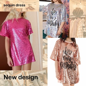 Abbigliamento boutique personalizzato abito da donna in Jersey di Gameday con paillettes nere e dorate - Product Image 6