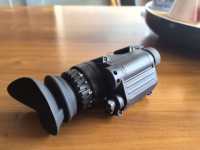 PVS-14 Night Vision Monocular S Gen2+ IIT Pembesaran 1x Tampilan Lapangan Ultra Lebar Iluminator Inframerah (IR) Terintegrasi Cahaya Terang
