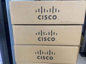Commutateur réseau Cisco C9300X-24HX-E Catalyst 9300X 24 ports 2.5G PoE avec routage sécurisé et liaison montante 10GbE, géré et empilable - Product Image 4