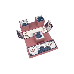 Boîtes à dragées carrées de luxe avec fermeture magnétique, boîte cadeau ange pour baby shower, baptême, anniversaire, décoration de mariage - Product Image 1