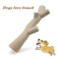Bâton à mâcher pour chien en forme de branche de paille naturelle écologique avec texture de grain de bois, jouet de nettoyage dentaire non toxique, vente en gros d'usine