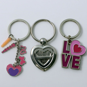 Tùy Chỉnh Logo Nhà Sản Xuất Kẽm Hợp Kim Mềm Men Vòng Chìa Khóa Chết Đúc Kim Loại Thư Móc Khóa Cho Bán - Product Image 3