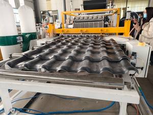 Machines d'extrusion de plaques PVC ASA à haute production pour toitures en PVC, gouttières d'eau de pluie et tuiles de toit plates en forme de bambou - Product Image 5
