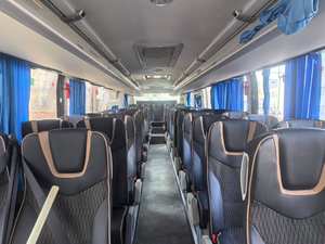 Luxe Gebruikte Touringcarbus Te Koop 50 Zitplaatsen Lhd Manual Euro 3 Touringcarbus Zk6128 Met Dieselmotor - Product Image 5