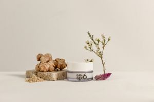 GINGER6 วีแกน มอยส์เจอร์ไรซิ่ง พีพีที ครีม น้ำขิง เปปไทด์ ไนอะซินาไมด์ สำหรับทุกสภาพผิว ช่วยเติมความชุ่มชื้น ต่อต้านริ้วรอย ใช้ได้ทุกวัน ผลิตภัณฑ์จากเกาหลี 50 มล. - Product Image 2