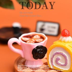 Breloques en résine en forme de tasses à café à fleurs roses et noires pour poupées, aliments miniatures, colle crème, décoration de coque de téléphone - Product Image 5