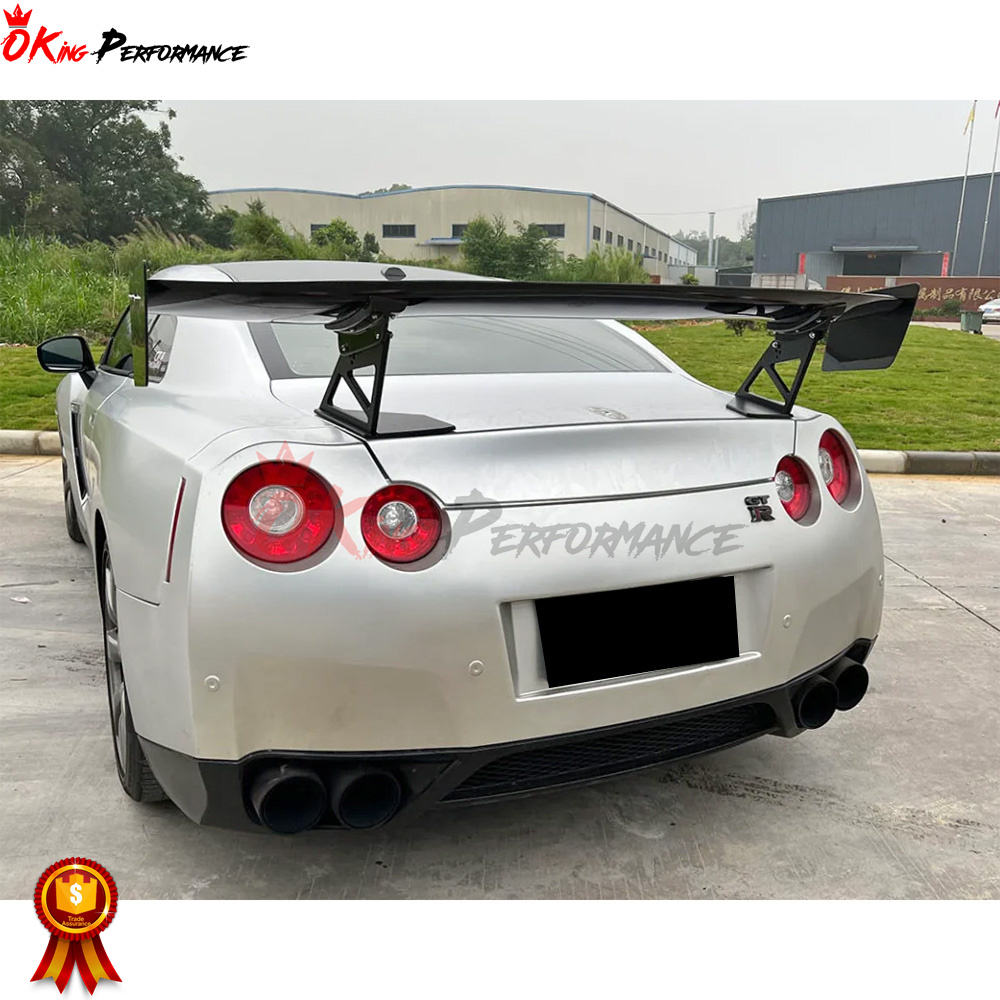 専用品　r35 GTR用カーボンファイバー リアスポイラー　gtウイング ニッサン R35 GTR用 Aスタイルカーボンファイバーリアウイング