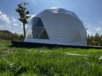 Dôme géodésique de luxe en forme d'igloo pour l'extérieur, le jardin, les loisirs, le camping familial, la véranda, la tente à vue sur les étoiles