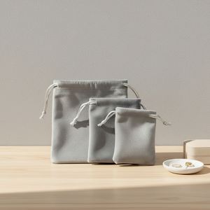 Bolsa de Terciopelo Personalizada de Alta Calidad con Cordón, Embalaje de Regalo para Joyería, Bolsa de Seda o Terciopelo para Cualquier Tamaño - Product Image 3