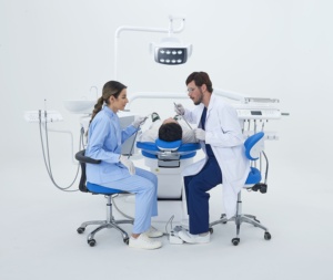 Unidad <span class=keywords><strong>de</strong></span> Sillón Dental con <span class=keywords><strong>Caja</strong></span> Lateral Giratoria, Visor <span class=keywords><strong>de</strong></span> Películas Integrado y Pedal Multifunción - Product Image 6