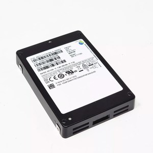 Serie PM1643 7.68TB 12Gbps 2.5 "SAS SSD MZILT7T6HMLA-000FU CA46233-1888 - Product Image 4