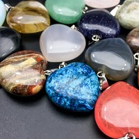 Pierre naturelle en forme de coeur pendentif en cristal cristal Agate collier de pierres précieuses pendentif pour les femmes bijoux en pierre naturelle