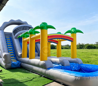 Toboggan aquatique gonflable avec piscine intégrée pour bateau