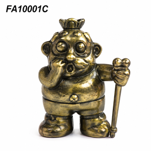 Atractiva Figura Artesanal del Rey Antiguo, Estatua Metálica Vintage, Mini Escultura del Rey Multicolor para Decoración de Mesa y Colección - Product Image 3