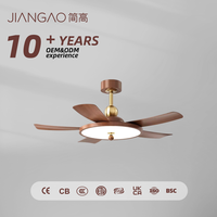Ventilateur de plafond LED moderne blanc et noir de 52 pouces avec lumière, moteur DC intelligent, télécommande, certifié SAA, pales en ABS, aspect bois