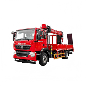 Grue montée sur <span class=keywords><strong>camion</strong></span> HOWO 4x2 <span class=keywords><strong>avec</strong></span> rampe hydraulique à <span class=keywords><strong>hayon</strong></span>, peut être utilisée comme <span class=keywords><strong>camion</strong></span> de remorquage pour les opérations de récupération et de sauvetage de véhicules - Product Image 1