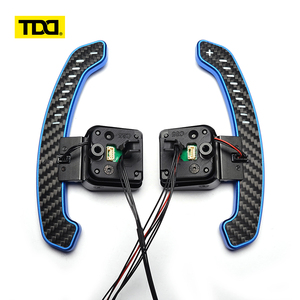 แป้นเปลี่ยนเกียร์คาร์บอนไฟเบอร์แม่เหล็ก TDD LED สำหรับรถยนต์ Lamborghini Urus - Product Image 1