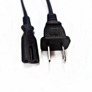 Cable <span class=keywords><strong>de</strong></span> Alimentación CA NEMA 1-15P a C7, Calibre 18, Longitud <span class=keywords><strong>de</strong></span> 6 Pies, Cable <span class=keywords><strong>de</strong></span> Extensión Perfecto para Monitor LCD, Impresora, Electrodomésticos Pequeños - Product Image 3