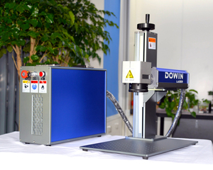 Machine de marquage laser à fibre de bureau pour marquage laser de produits métalliques - Product Image 6