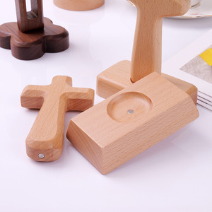 Croix <span class=keywords><strong>en</strong></span> <span class=keywords><strong>bois</strong></span> de style europé<span class=keywords><strong>en</strong></span>, articles religieux, ornement de croix simple, décoration de salon, support de présentation artisanal pour la maison - Product Image 6