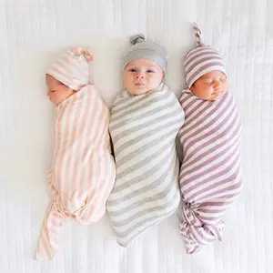 Полосатый комплект полотенец из искусственного шелка для новорожденных, комплект из 2 предметов, одеяло для новорожденных с перекрестными краями, шапочка с узелком