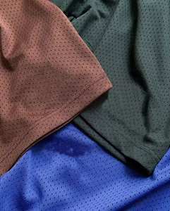 Shorts de basket-ball décontractés pour hommes en gros, taille plus, uni, teinture unie, 100% polyester, maille tissée, motif uni, écologique - Product Image 4