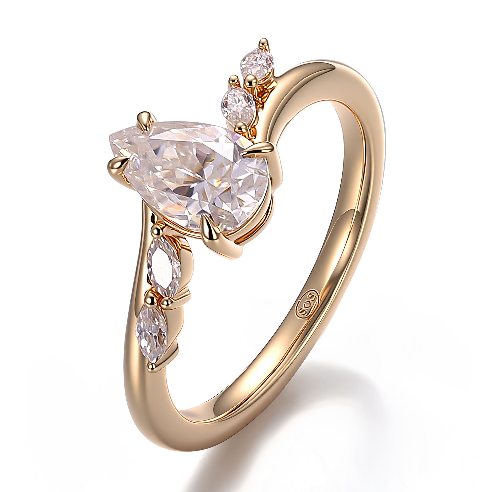 Bague en or massif 10 carats avec diamant de laboratoire.