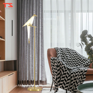 Lámpara de pie de pájaro acrílico Bsci para dormitorio, luz LED decorativa para el hogar, diseño nórdico, <span class=keywords><strong>precio</strong></span> competitivo y personalizado al por mayor - Product Image 3