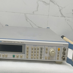 ราคาโรงงาน R&S SMLU 1G เครื่องกำเนิดสัญญาณโรห์เด้&ชวาร์ส 20MHz-1.1GHz ความแม่นยำสูงรับประกัน 1 ปีหลายแรงดันไฟฟ้าจัดส่งฟรี - Product Image 3