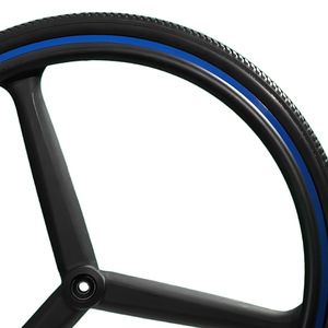 Juego de Ruedas de Nailon de Tres Láminas para Silla de Ruedas Manual, 24 Pulgadas, Neumático de PU Negro, Resistente, para Deportes - Product Image 3